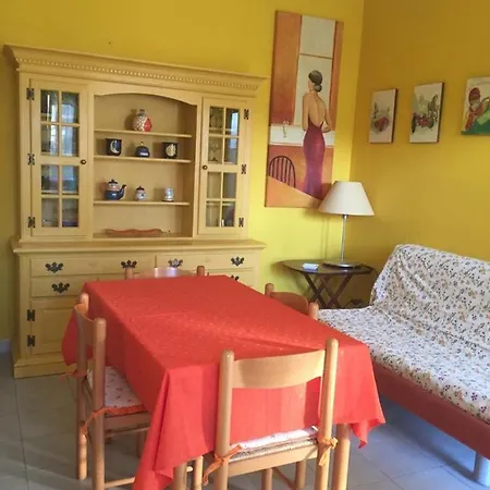 Apartman Leonardo Silvi Marina